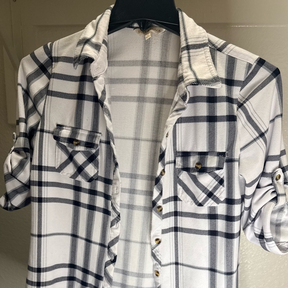 Eden & Olivia Black White Plaid Button Down Shirt Size Small Women’s